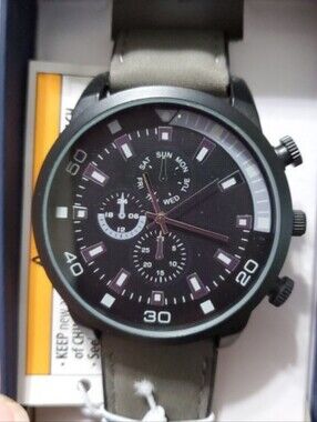 George Vegan Grey Leather Strap, Black Metal Analog Water Resistant Watch